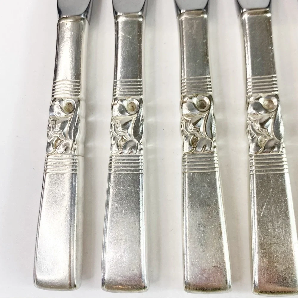 Vintage Oneida Community Morning Star 40’s Silverplate Flatware 8 Dinner Knives